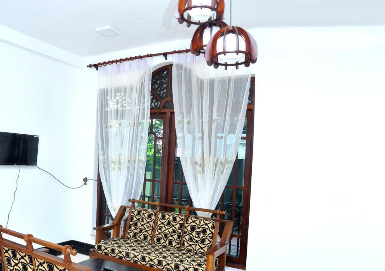 Arusha Guest House Negombo Exterior photo